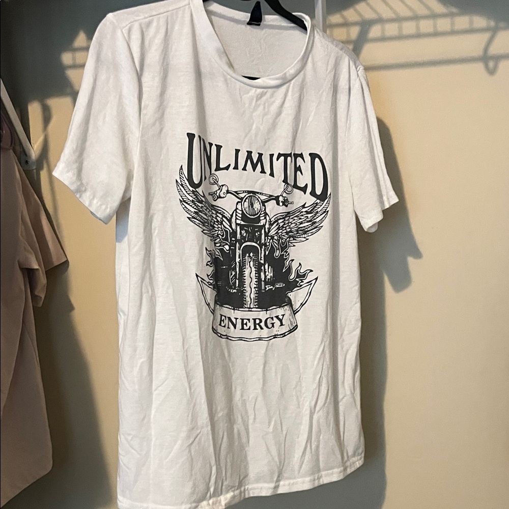 SHEIN White 'Unlimited Energy' Graphic Tee